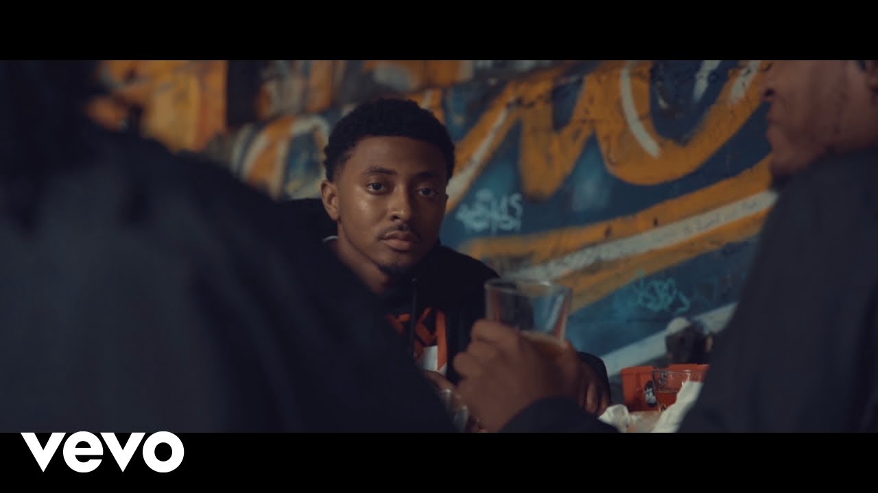 Deante’ Hitchcock – “7:45”