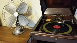 Me and My Broken Heart (Hank Williams) / Let Old Mother Nature Have Her Way - Carl Smith