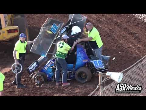 Formula 500 Juniors: Kinser Claridge and Kyle Price Rollover - Archerfield Speedway