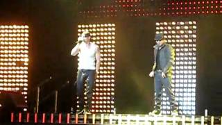 NKOTB Donnie and Jordan "Never Let You Go" at the Fillmore