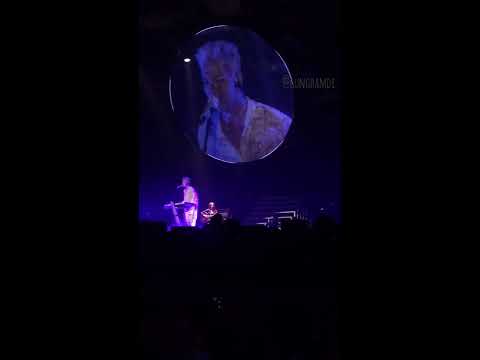 TAEYANG - Last Dance (BIGBANG) Live at WHITE NIGHT in JAKARTA 131017