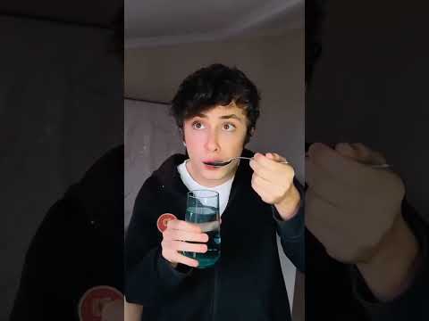 Küçükken yaptınız mı 😂.. #sayzo #keşfet #keşfetteyizzz #beniöneçıkart #fypシ#shots