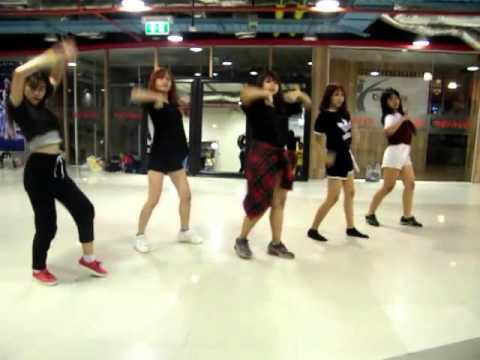 SELENA cover 4 MINUTE