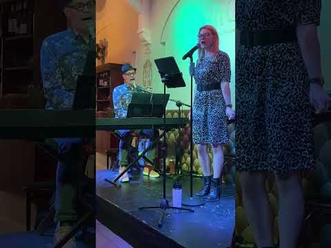 Caroline - Video 3