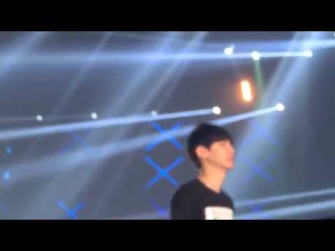 [Fancam] 150816 EXO-ChanYeol Angel part 1@The EXO' LuXion in HK