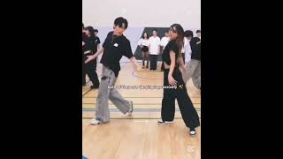 Download lagu They she way she did..✨😆 #artbeat #kpop #dancecover #gyeolgyeong  #yunsu mp3