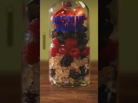 ABSOLUT VODKA COCKTAIL #fruit #cocktails #absolute #vodka #mixology #recipe #rum #gin #bartender
