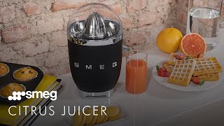 Lis na citrusy Smeg CJF11BLEU čierná