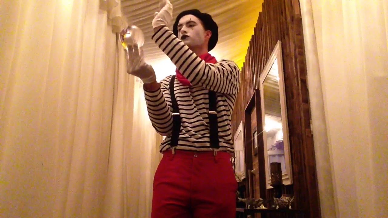 Promotional video thumbnail 2 for Elite Variety Juggling and Fire