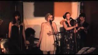 Esther Dee - Carousel