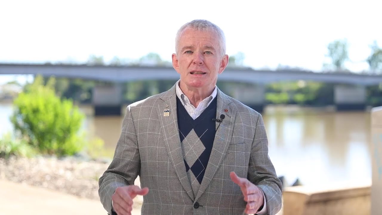 Aussie University SCAM: Graduates Can’t Speak English