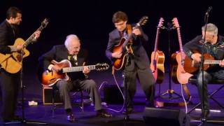 Tommy Emmanuel and Friends - Playing Whispering