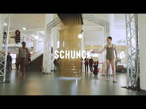 Performance - Wayne McGregor - Future Self, Random International  - SCHUNCK Museum - March 2020