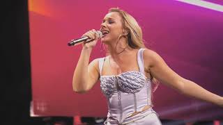 Regi &amp; Emma Heesters - Blackout (Milk Inc.) - Live @ Sportpaleis Antwerp 22-10-2022