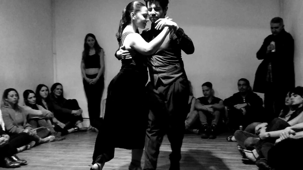 Video thumbnail for Alejandro Beron & Ezgi Ömüriş, Milonga -El Batacazo-