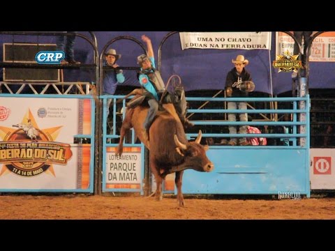 Rodeio de Ribeirão do Sul 2017 - MELHORES MONTARIAS / SEXTA FEIRA