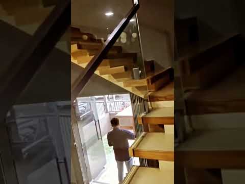 Stainless Steel Staircase Railing