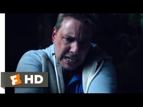 バディ・ゲーム (2020) - イタチの攻撃シーン (6/10) ｜Movieclips (Buddy Games (2020) - Weasel Attack Scene (6/10) | Movieclips)