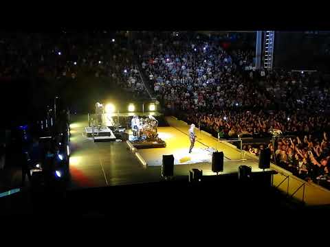 U2 - Beautiful Day at Manchester Arena 19th Oct 2018