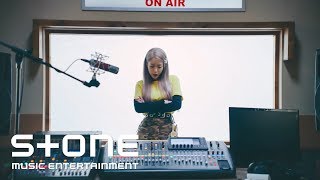 헤이즈 (Heize) - SHE&#39;S FINE MV