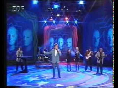 Barry Window - plays drums, Schlager 92