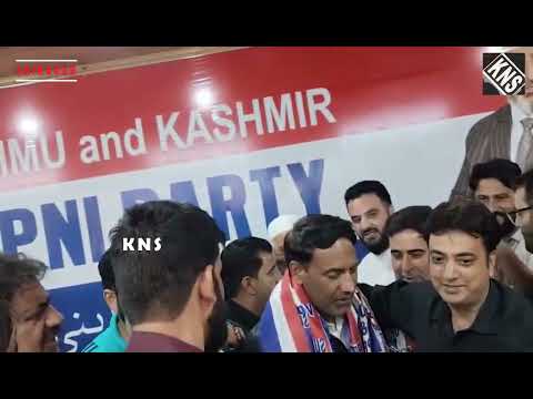 Security has improved under the leadership of the Prime Minister #narendramodi , Home Minister #AmitShah and the LG administration, but the aspirations and concerns of J&K’s youth must be addressed through dialogue. Kashmir is ready to welcome tourists, with security and public convenience moving hand in hand, said #AltafBukhari during a joining event in Srinagar where Irfan Sofi joined Apni Party. Bukhari said the party is growing stronger with each passing day as more credible and respected people continue to join its ranks.