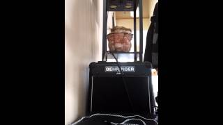 Video thumbnail for Testing a Behringer AC108 Vintager by Collin Sunday