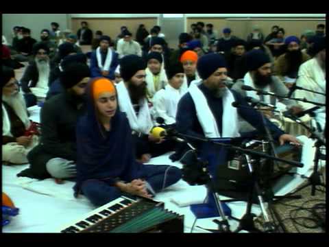 048 Toronto Dec. 2013 Smaagam - Raensabaayee Keertan - Bh. Harpinder Singh Jee