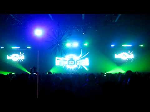 KhoMa vs. Lange - Magnetic vs. Songless