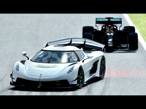 Mercedes F1 2020 vs Koenigsegg Jesko at Hungaroring