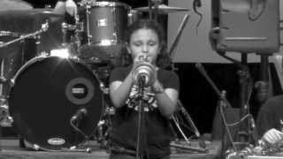 MOOD INDIGO   ELSA ARMENGOU 8 AÑOS  SANT ANDREU JAZZ BAND joan chamorro direccion