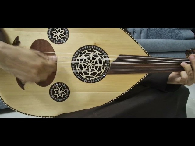 عود موسيقي - كلاسيك 1066