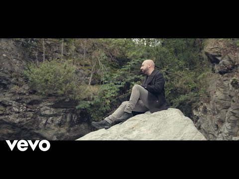 Caduta libera Music Video by Gionathan