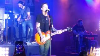 Gary Allan - It Ain't The Whiskey - Helotes, Texas