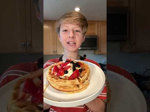 Waffles! #shorts #easyrecipe #waffles ￼