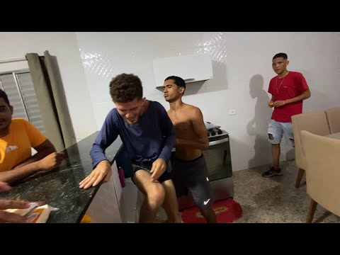 FIZEMOS UMA FESTA DE PISCINA AS 3 HORAS DA MADRUGADA NA CASA DO BRUTINHO