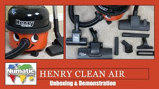 Numatic HVA 160-11 Henry Clean Air stofzuiger uitpakken en demonstratie