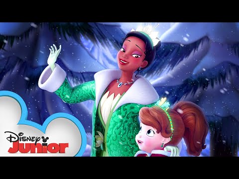 Sofia the First Meets Disney's The Princess and the Frog's Tiana! 🐸| Sofia the First |@disneyjr
