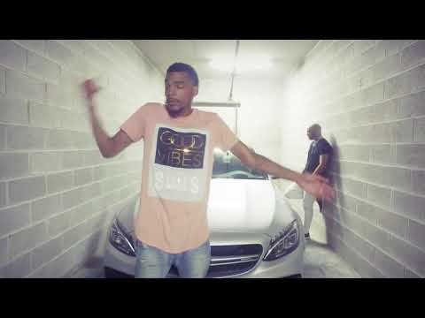 KingKev Ft. KT Megginson - Dey Know