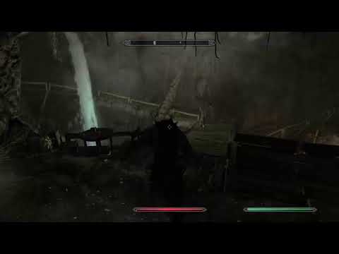 Skyrim but i cant fast travel