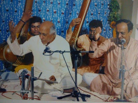 Dhrupad Duo - Ustad Zia Fariduddin Dagar & Pandit Ritwik Sanyal - Raga Asavari - London 1983