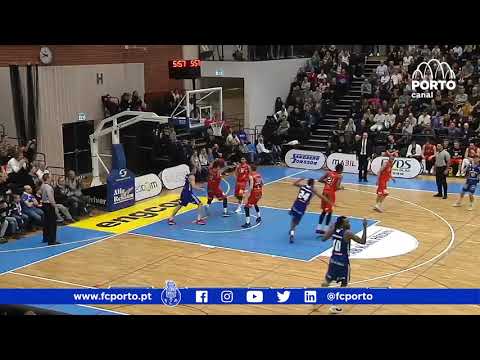 Preston Purifoy reforça basquetebol portista