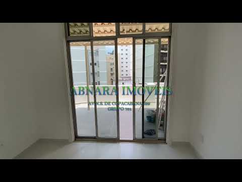 ABNARA IMOVEIS- Cobertura Reformadíssima em Copacabana!!!