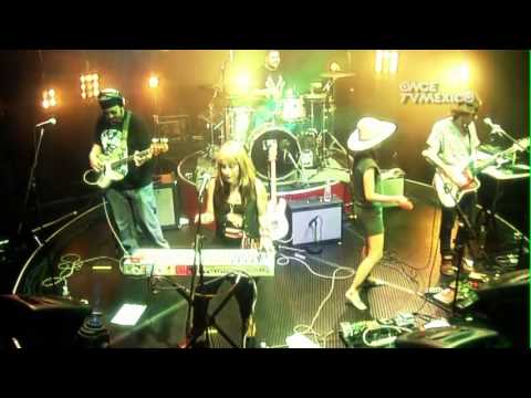 05. Minutos de aire - Quiero Club