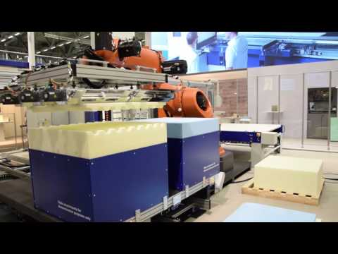 Automated handling system for the production of mattresses