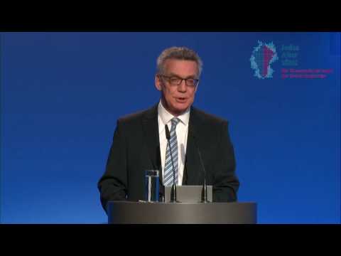 Demografiegipfel 2017 – Reden von Bundeskanzlerin Merkel und Bundesinnenminister de Maizière