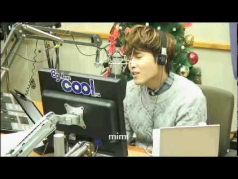 131219 Sukira Cut - Ryeowook sing 미안한다 사랑한다 OST 박효신 for today quiz