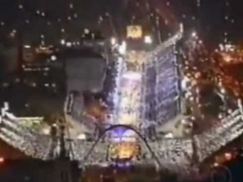 Beija Flor 2004   Manoa Manaus Amazonia Terra Santa Boa Alimenta o Corpo e a Alma.wmv