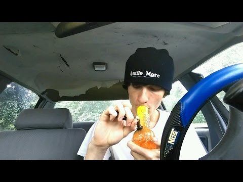 Smoking Weed With My New Glass Water Bong! HOTBOX!