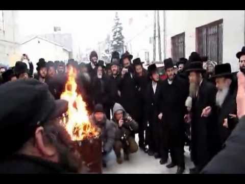 Lelover Rebbe In Poland - Shevat 5773